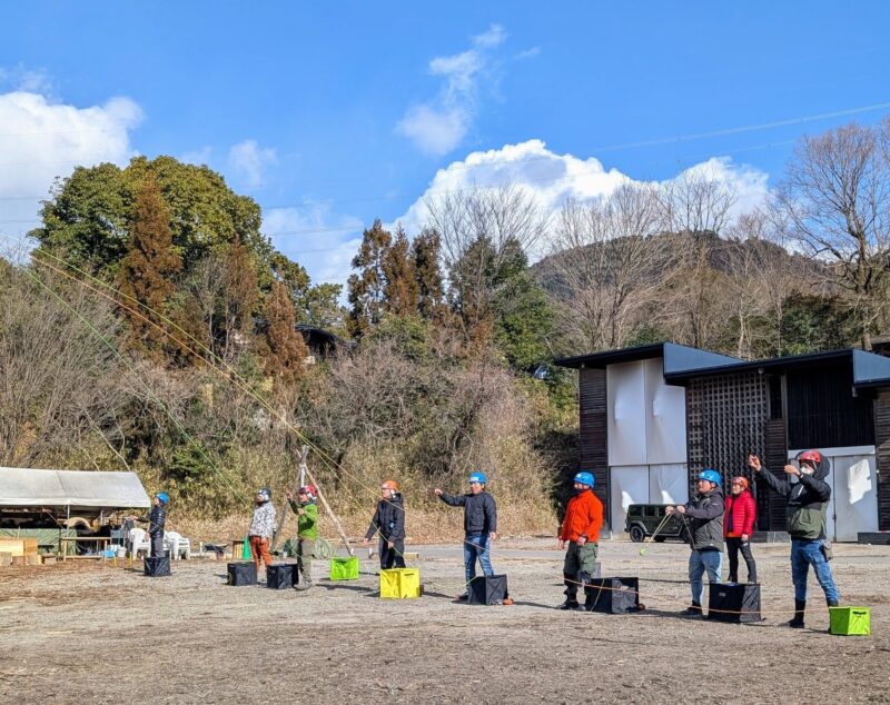 スロー練習に励む参加者