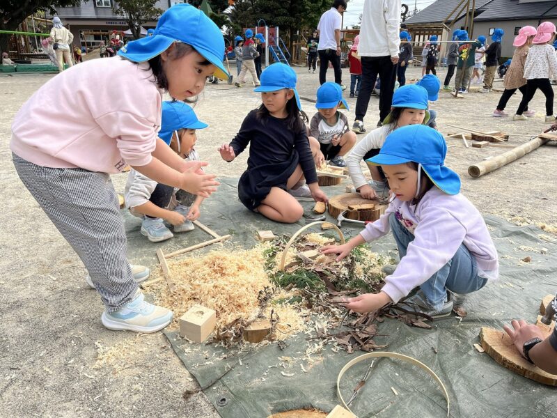 素材を手にワクワクが広がる
