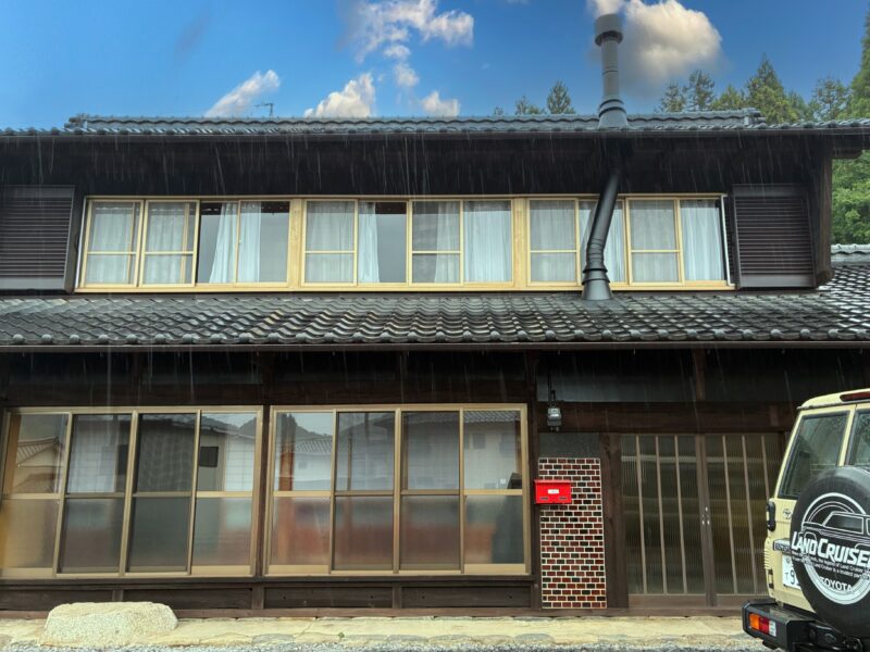 会場の古民家