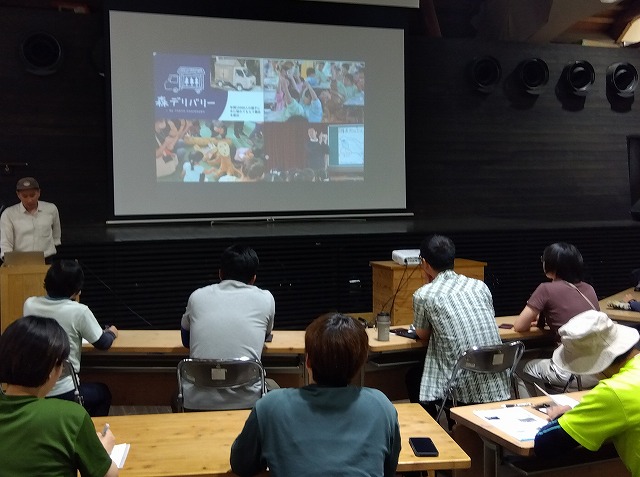 森デリバリーについて語る青木さん