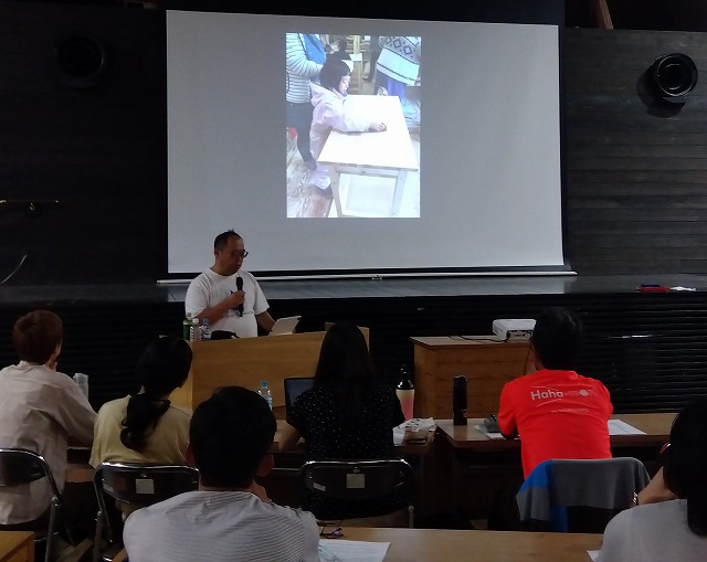 中学生進学するお子さん自身が作る学習机についての説明